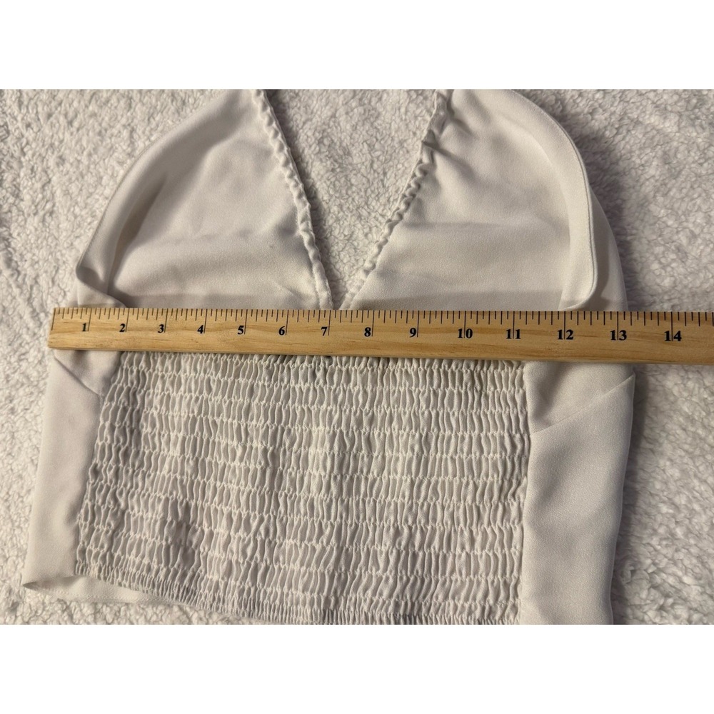 Kendall & Kylie White Halter Neck Crop Top Wm‎ S 70s Smocked Back Bachelorette - Picture 3 of 5